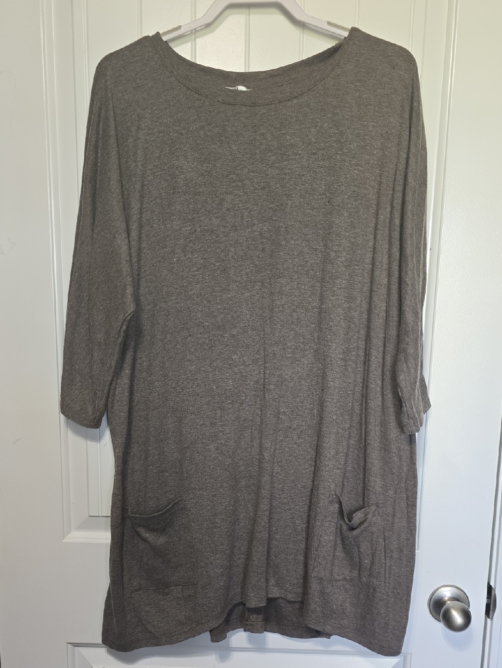 Gray Women’s Pocket Tunic Top - Comfortable Casual Tee
